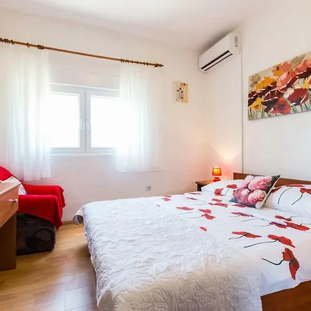 Holiday Flora Holiday home Zadar
