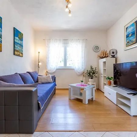 Holiday Flora Holiday home *