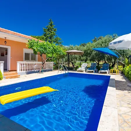 Holiday Flora Holiday home