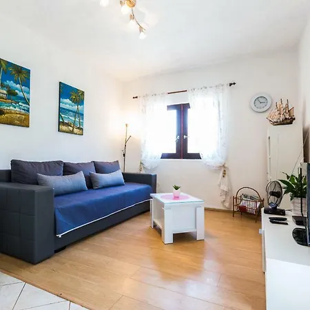 Holiday Flora Holiday home Zadar