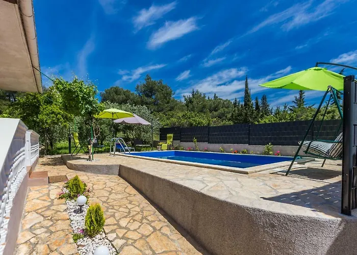 Сasa de vacaciones Flora *